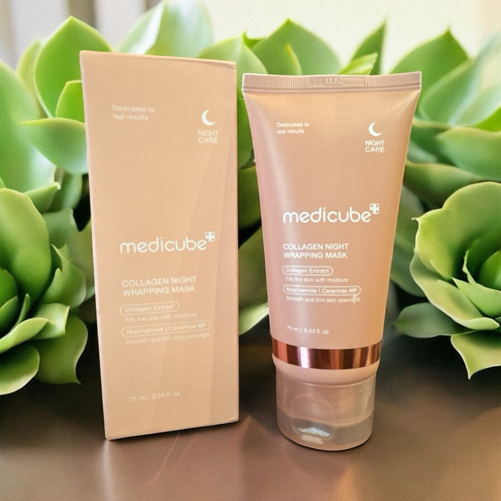 NWT Medicube Collagen Night Wrapping Mask - Cream